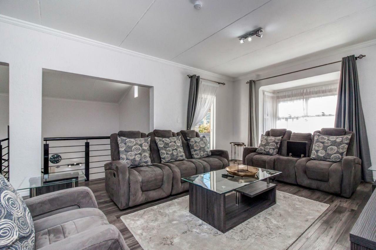 Upmarket Sandton apartment Johannesburg Eksteriør billede
